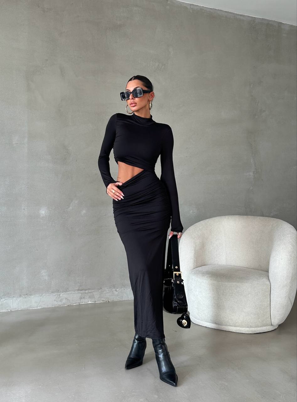 Zenia Black Midi Dress With long Sleeves