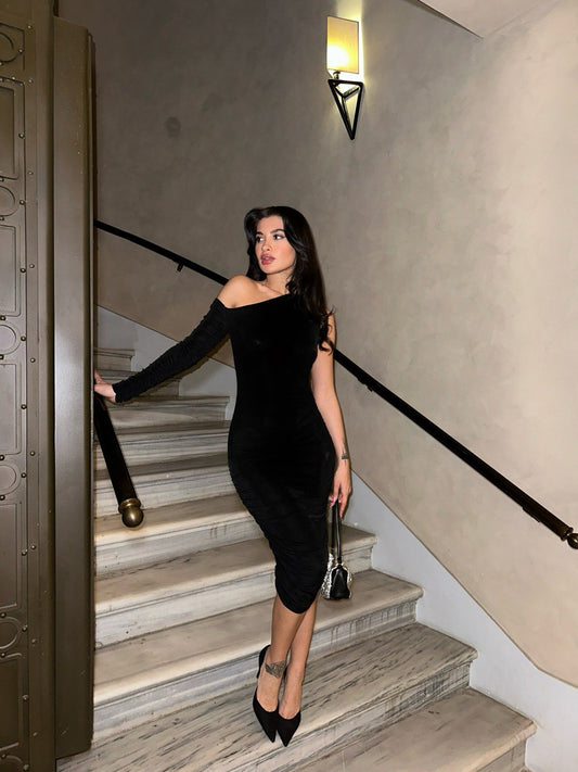 Rania Black One Shoulder Midi Glitter Dress